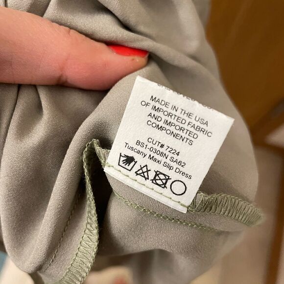 Show me your mumu Tuscany Maxi Slip Dress green luxe satin Size XS - Picture 5 of 7